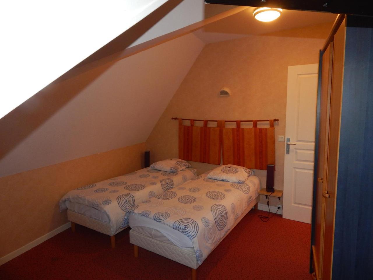 Le Lion D'Or Hotell Ouroux-en-Morvan Exteriör bild